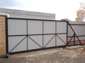 Ворота откатные с ручным управлением - пример 12 фото в Красково